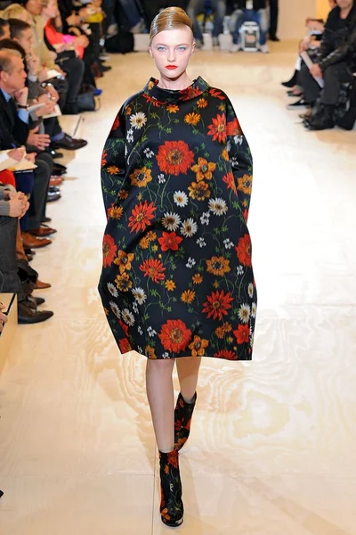 Look 26